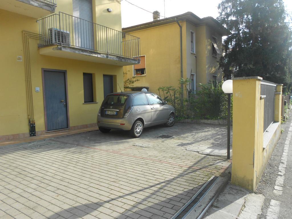 Residence Il Rampicante Monticelli Terme Exterior foto