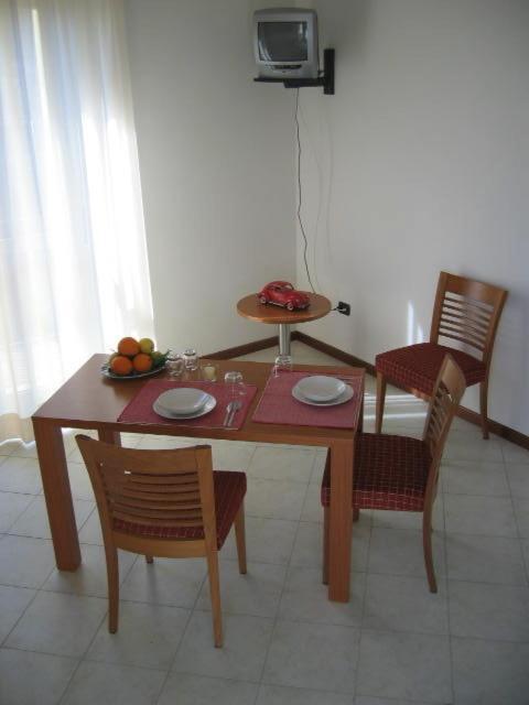 Residence Il Rampicante Monticelli Terme Cameră foto